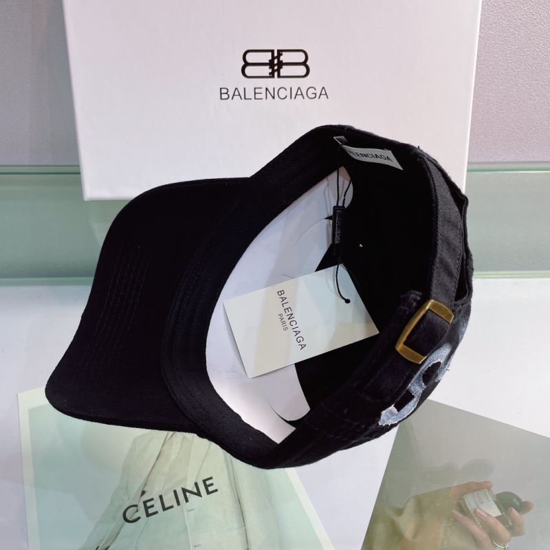 BALENCIAGA